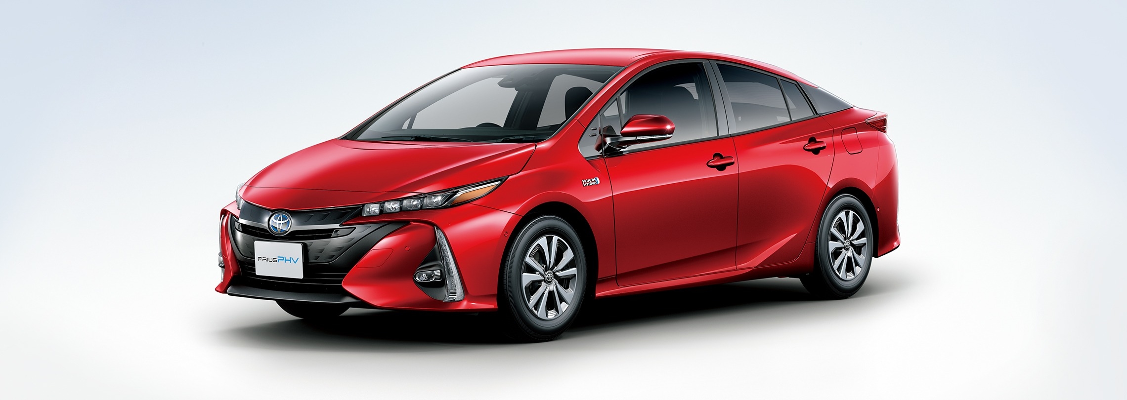 トヨタプリウスPHV
ハイマントテールランプ プリウスPHV（トヨタ）の歴代モデル・グレード別カタログ情報