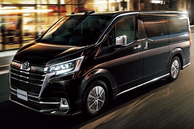 NEW GRANACE デビュー