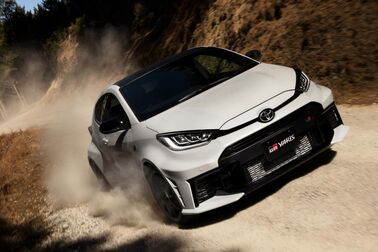 RZ“High performance”［GR-DAT（8AT・4WD）］