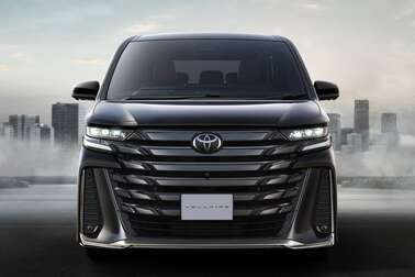 Z Premier（ターボガソリン・2WD）